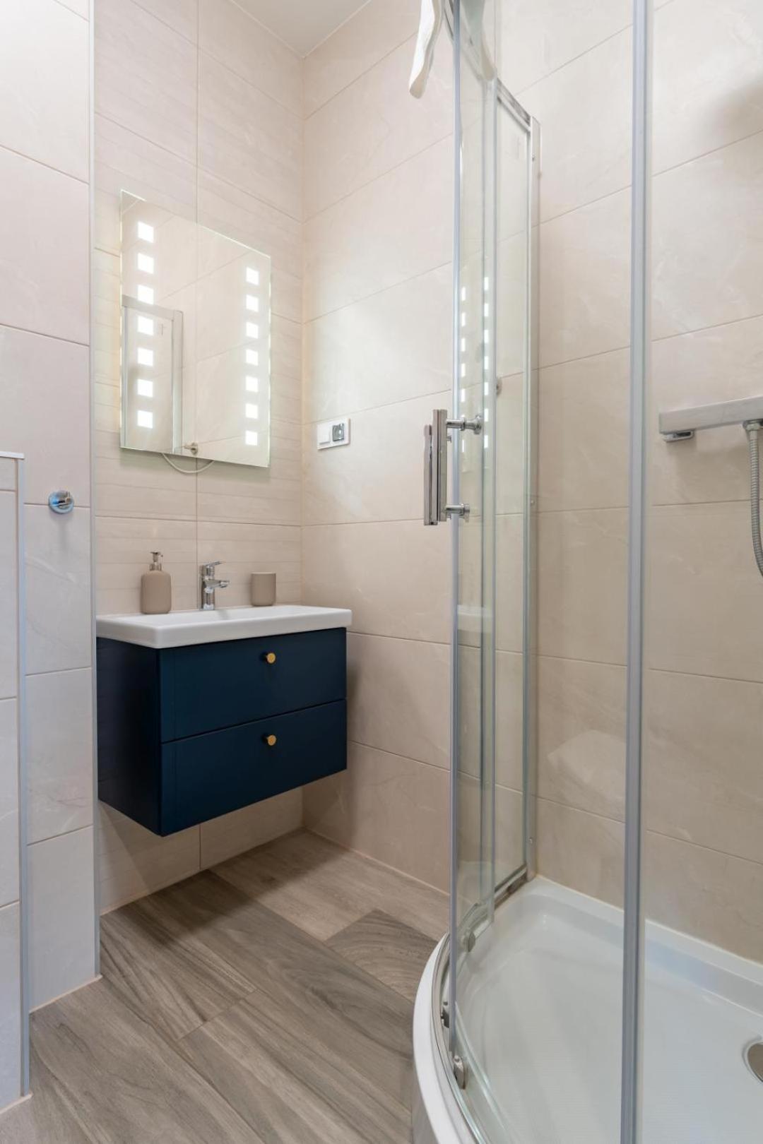 Apartament Smile - Z Prywatnym Monitorowanym Parkingiem By Spaceapart Jelenia Gora Exterior photo