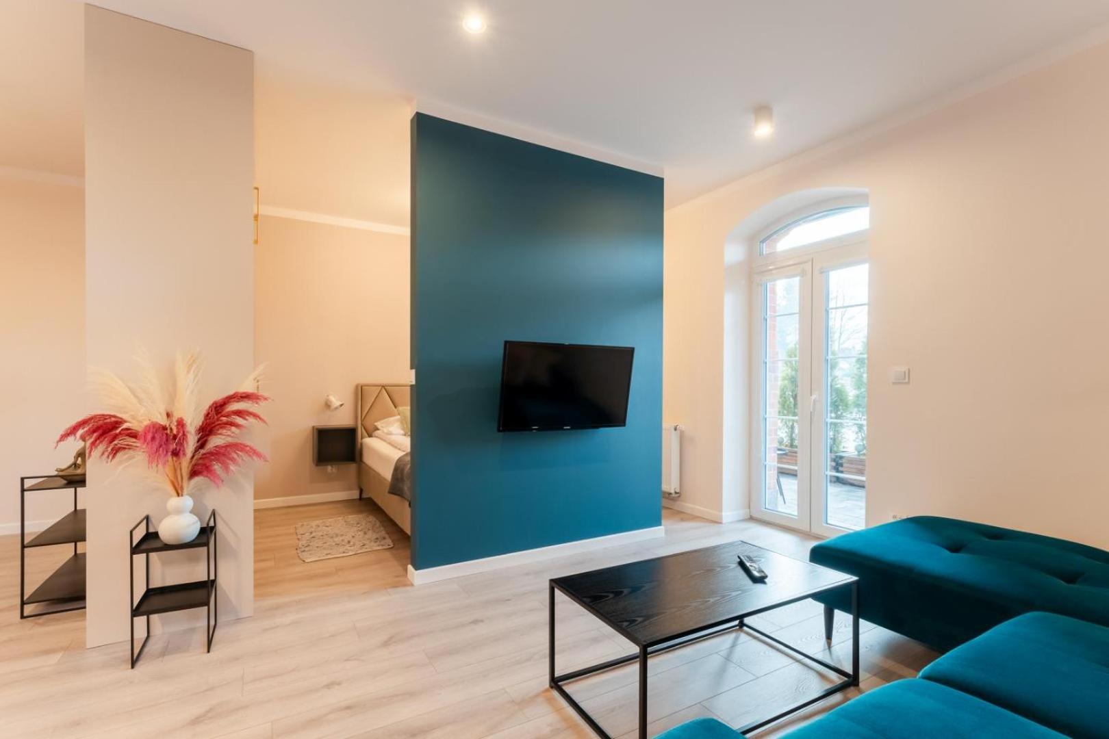 Apartament Smile - Z Prywatnym Monitorowanym Parkingiem By Spaceapart Jelenia Gora Exterior photo